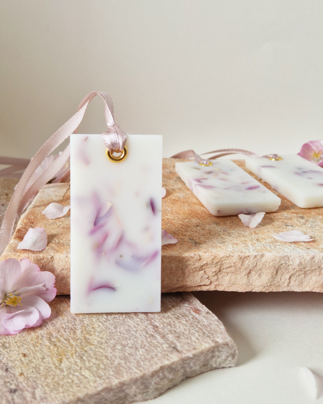 Suspension parfumée fleurie