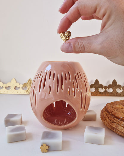 Carré fondant parfumé Frangipane Royale