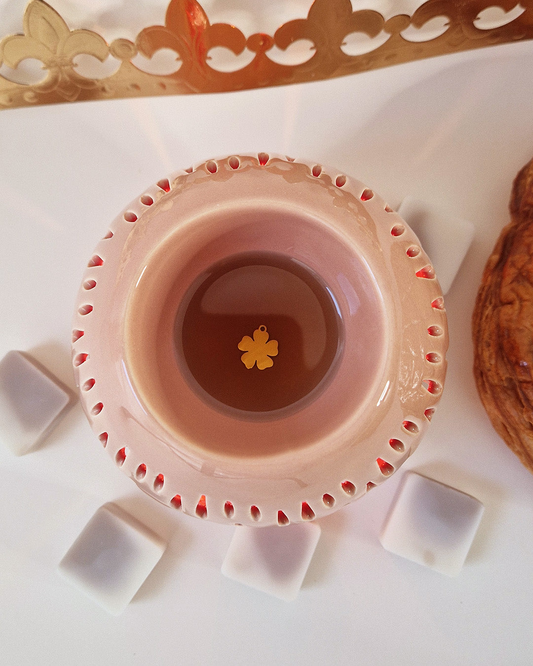 Carré fondant parfumé Frangipane Royale