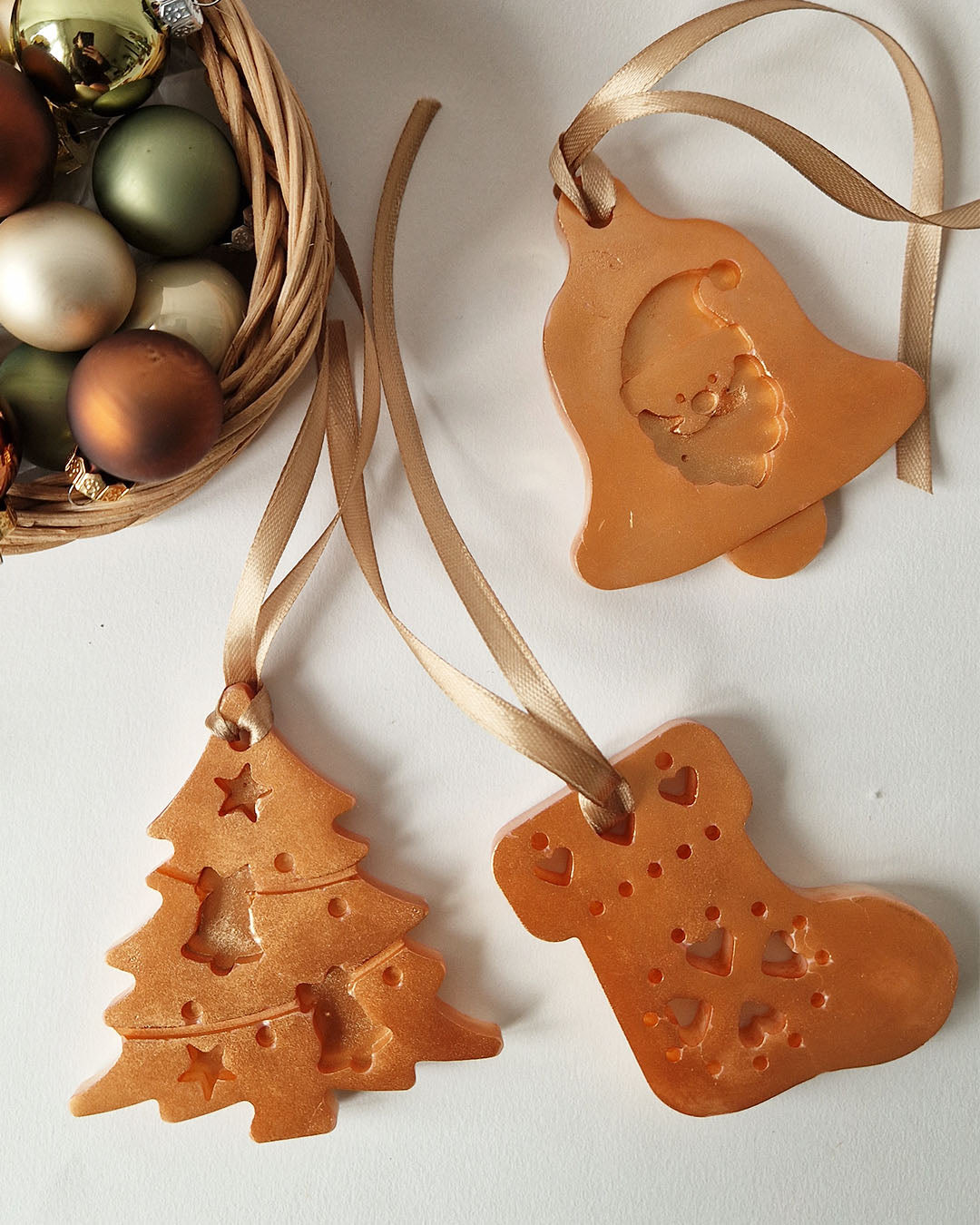 Suspension parfumée pour Sapin - couleur Bronze